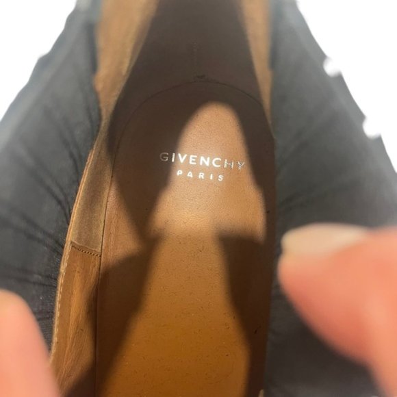 Givenchy Black Leather Studded Accents Chelsea Boots Size 37 Pointed Toe Silver - Picture 6 of 11